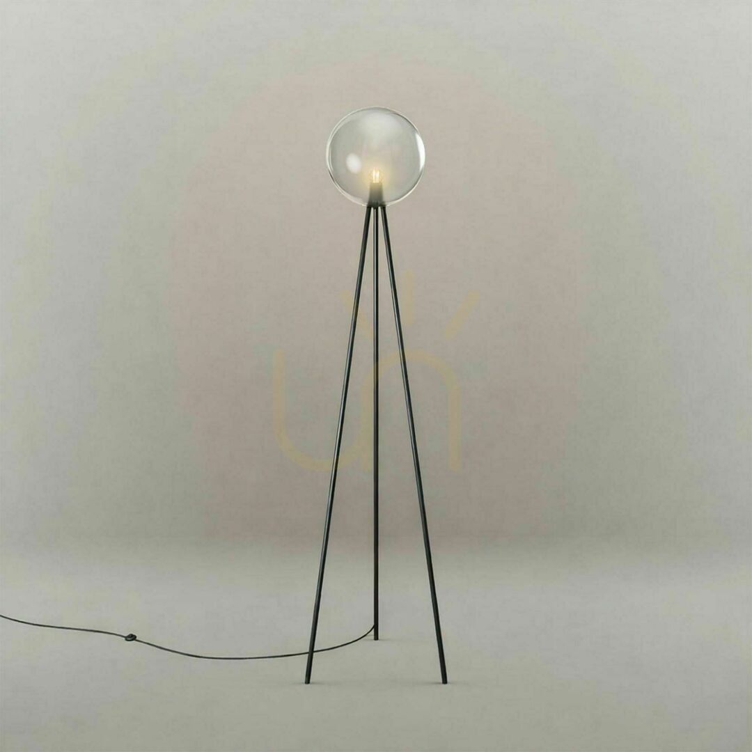 Wyświetl Lampa podłogowa s.luce Orb Tripod 160 cm brązowa szklana kula Lampa podłogowa s.luce Orb Tripod 160 cm brązowa szklana kula