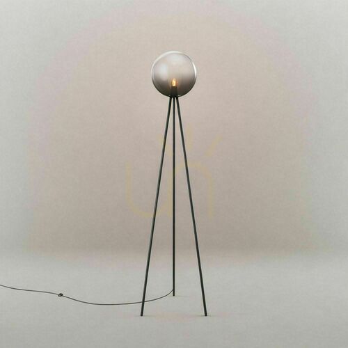Sprawdź Lampa podłogowa s.luce Orb Tripod 160 cm szklana, przydymiona kula