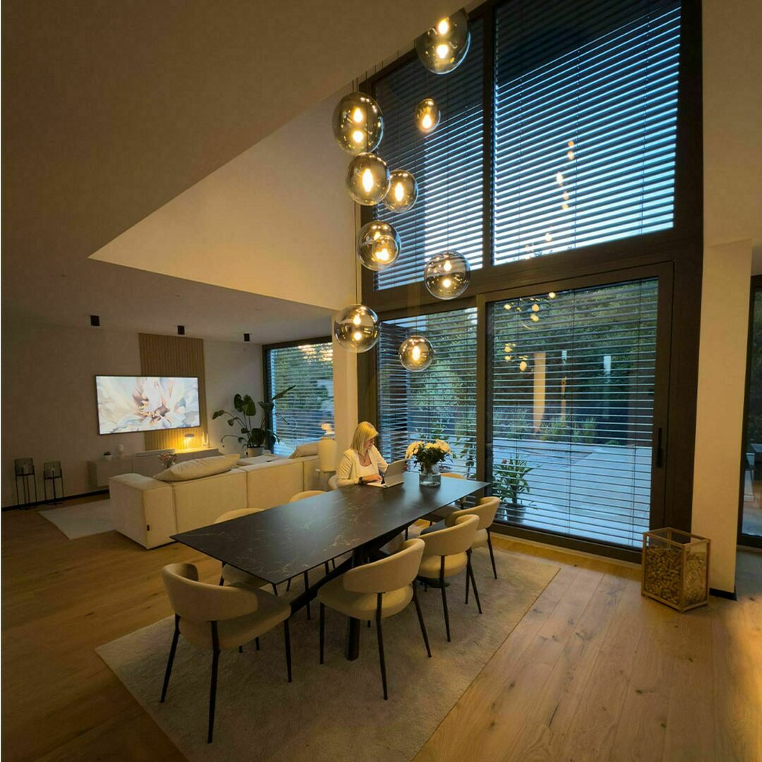 Sprawdź Żyrandol s.luce Orb 8-ramienny czarny szklany, nowoczesny Żyrandol s.luce Orb 8-ramienny czarny szklany, nowoczesny