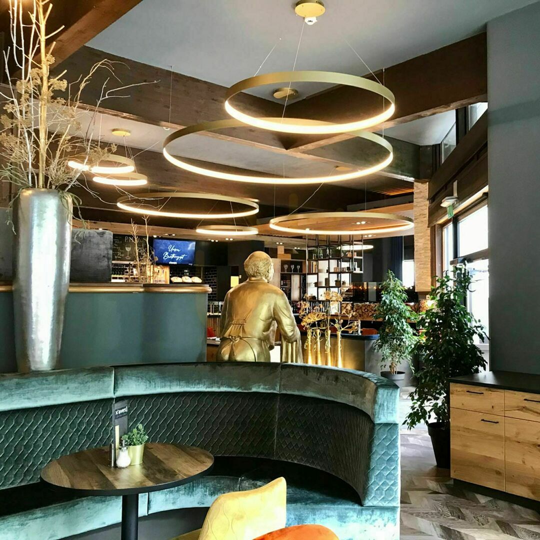 Obejrzyj Żyrandol s.luce Ring LED Ø150 cm 4000K regulowany wysokość Żyrandol s.luce Ring LED Ø150 cm 4000K regulowany wysokość