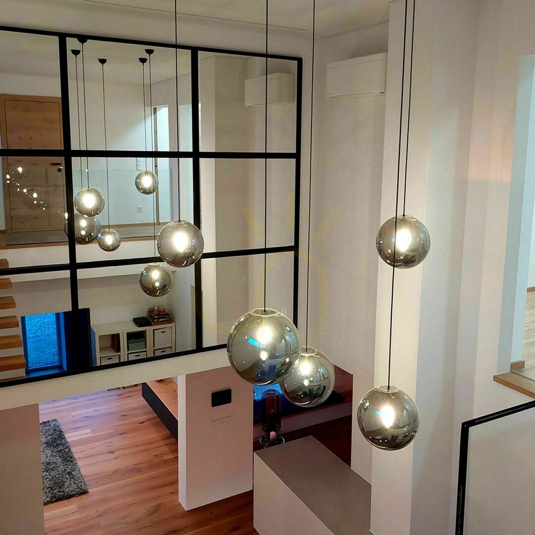 Zobacz Lampa wisząca s.luce Orb szklana kula przydymiona 20 cm czarna Lampa wisząca s.luce Orb szklana kula przydymiona 20 cm czarna