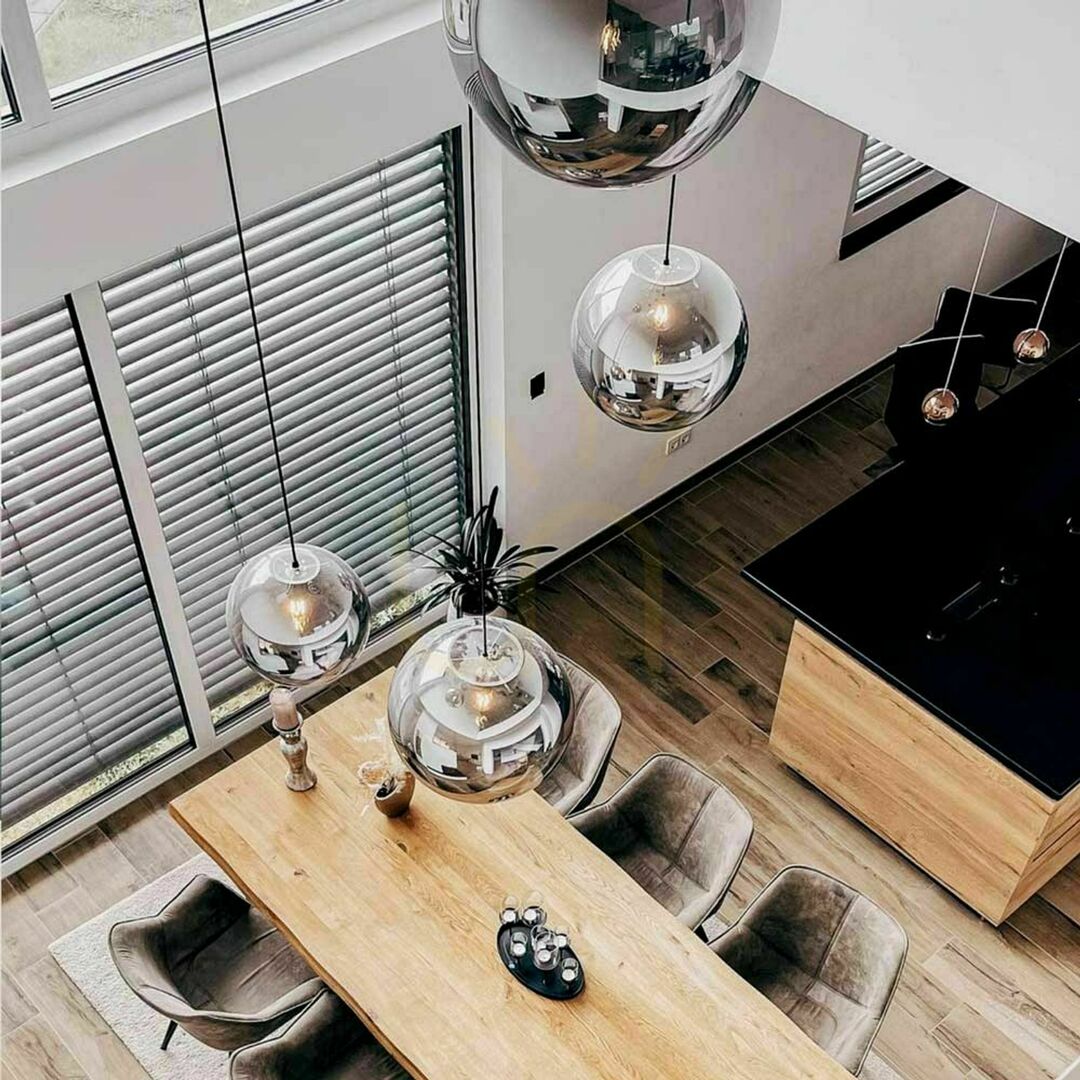 Pokaż Lampa wisząca s.luce Orb szklana kula przydymiona 30 cm E27 1-punktowa Lampa wisząca s.luce Orb szklana kula przydymiona 30 cm E27 1-punktowa