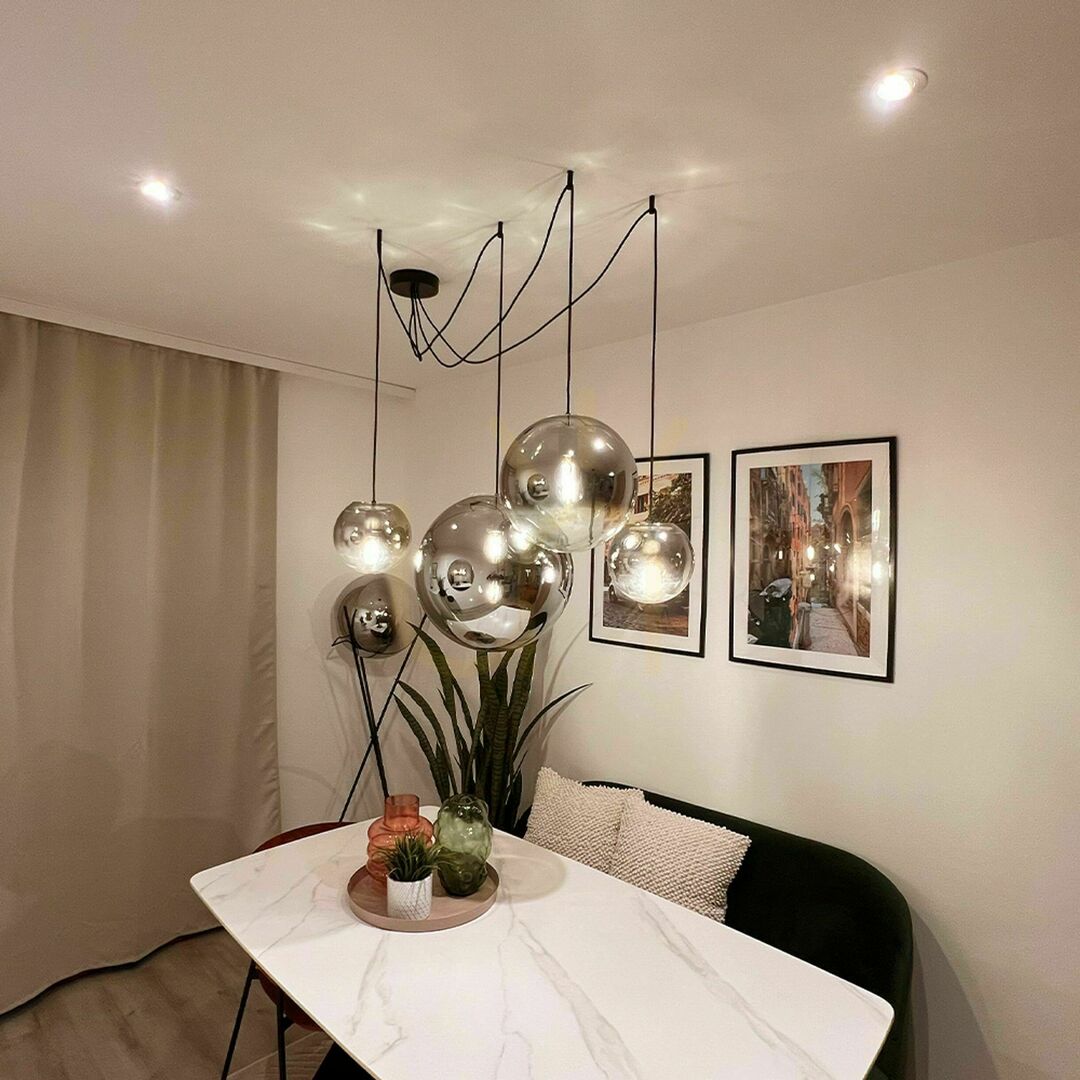 Zobacz Lampa wisząca s.luce Orb szklana kula przydymiona 30 cm E27 1-punktowa Lampa wisząca s.luce Orb szklana kula przydymiona 30 cm E27 1-punktowa