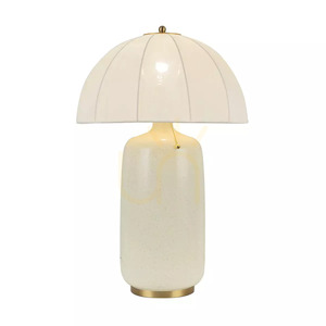 Lampa stołowa Crosby - 1 źródło światła - Szczotkowane złoto Elstead 0 Lampa stołowa Crosby - 1 źródło światła - Szczotkowane złoto Elstead small 0