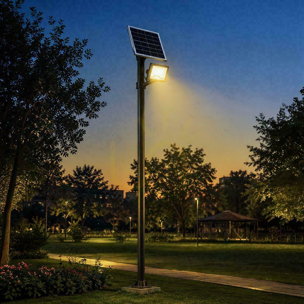 Zobacz Naświetlacz LED solarny V-TAC 25W pilot auto timer IP65 czarny CCT VT-305W 3000K-4500K-6500K 2000lm Naświetlacz LED solarny V-TAC 25W pilot auto timer IP65 czarny CCT VT-305W 3000K-4500K-6500K 2000lm