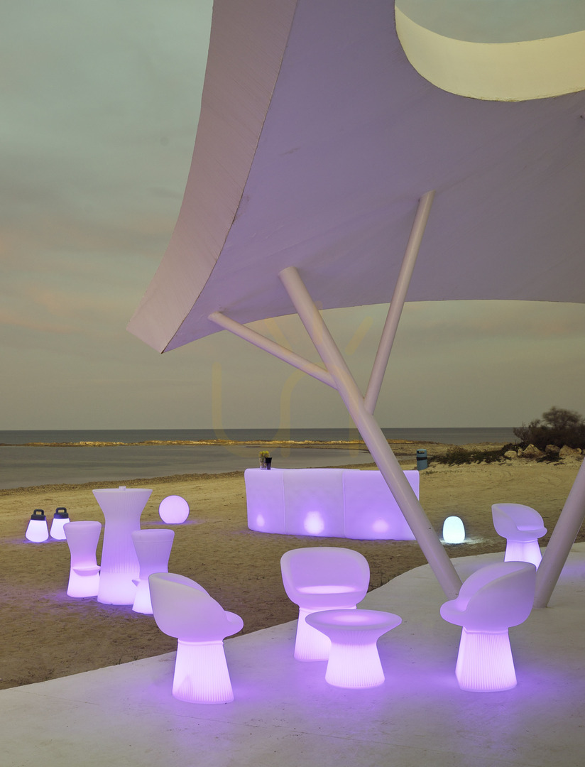Wyświetl Krzesło Ogrodowe MALLORCA 3246 Biały 1xLED Krzesło Ogrodowe MALLORCA 3246 Biały 1xLED