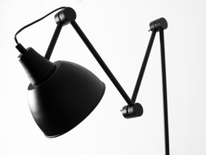 Lampa ścienna CustomForm Coben Wall czarna 150 cm, złoty środek klosza small 3